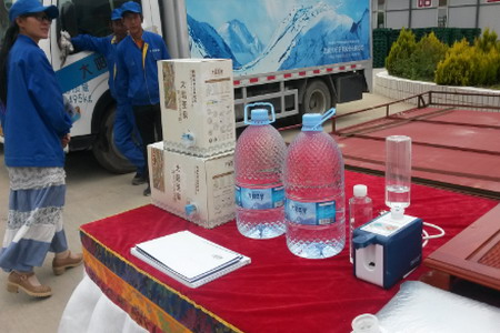 4条大昭圣泉生产线主要生产5L桶装水、5L、10L、20L袋装水及360mL瓶装水