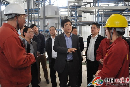 3月1日，贵州省委常委、副省长慕德贵率队考察贵州芭田生态工程有限公司废水处理设施建设情况