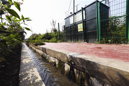 成都市新都区龙桥镇山水村安装的一体化无人值守智能化膜生物污水处理系统IMBRS设备