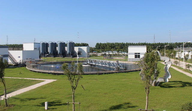 2016年3月，甘泉堡污水处理厂建设项目通过环保竣工验收，并开始正式生产运行。