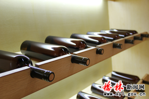 府谷县聚金邦农产品开发有限公司海红果红酒