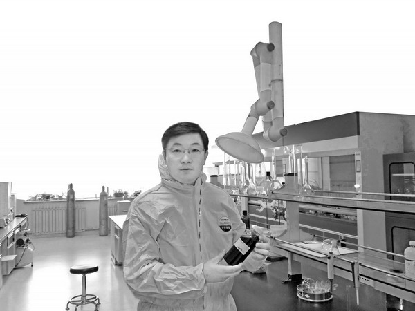上善元生物陈建国团队开发出冷冻膜技术提取葡萄籽油