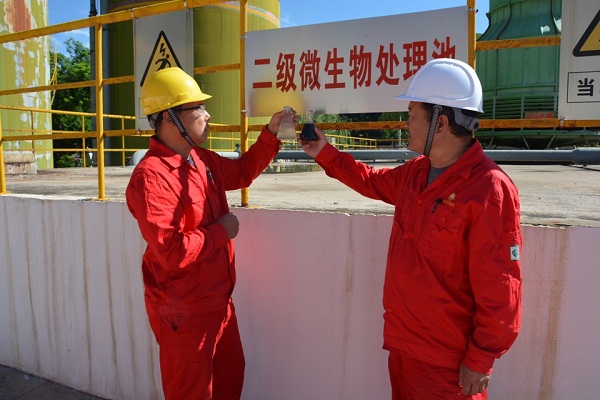 长庆油田采油三厂微生物技术处理采出水达标回注地层