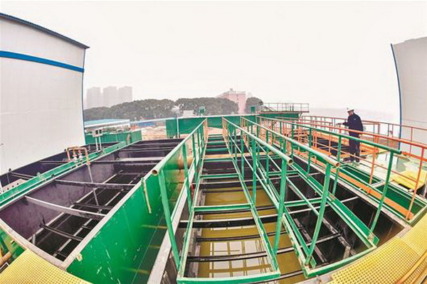 武汉南湖水环境提升工程建成分散式污水膜法处理设施