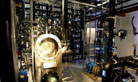 挪威一个新关闭的渗透能量站内部