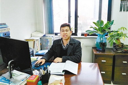 王旭东博士为污水再生开发全自动超滤处理及控制系统