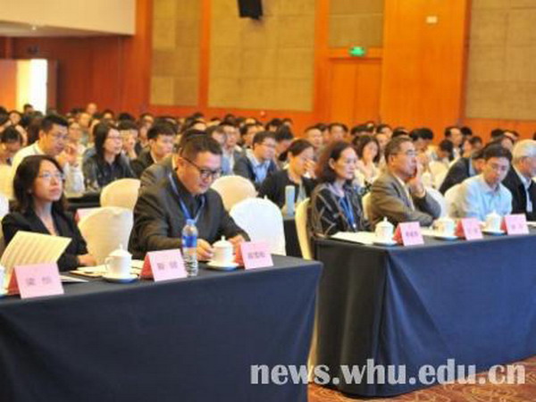第四届全国膜技术研究与应用青年科学家论坛武大举行
