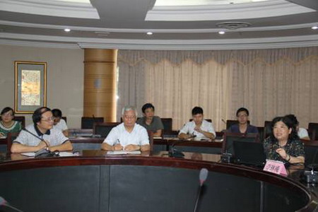 李琳梅所长向浙江工业大学海洋学院的师生做了“海水淡化技术与专利”的专题学术报告