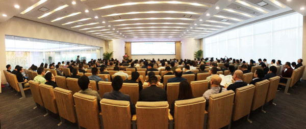 新风净化行业发展高峰论坛在北京举办侯立安院士出席