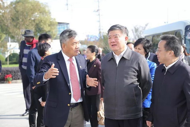 全国人大副委员长陈竺和联合国官员到访立升苏州基地